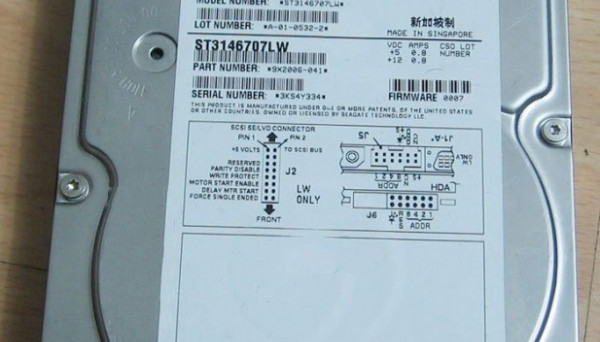 ST3146707LW SCSI (146GB/10K/8MB/U320/68pin) Cheetah 10K.7