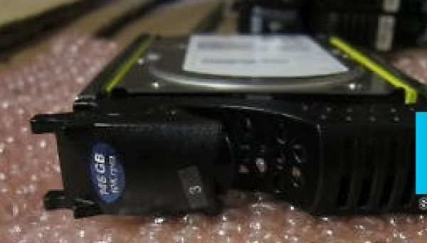 118032371 146GB 10K FC Drive CLARiiON CX