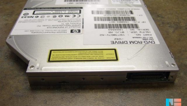 397930-001 DL120G5/DL160G5/DL165G5/DL180G5/DL185G5/DL320G5 DV-28E 8x/24x IDE For  DVD