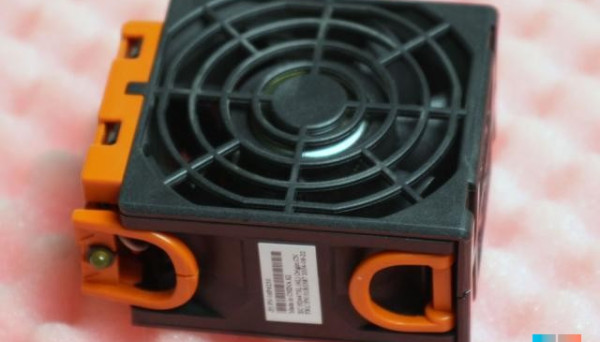 01R0597 xSeries 345 80x80x28mm eServer