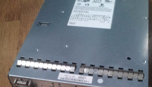 0CM670 / Dual Port RAID controller MD3000 Dual Host