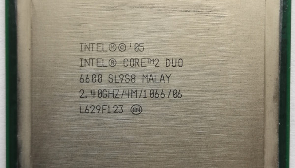 SL9S8 Duo E6600 2400Mhz (2x2048/1066/1.225v) LGA775 Conroe Core 2