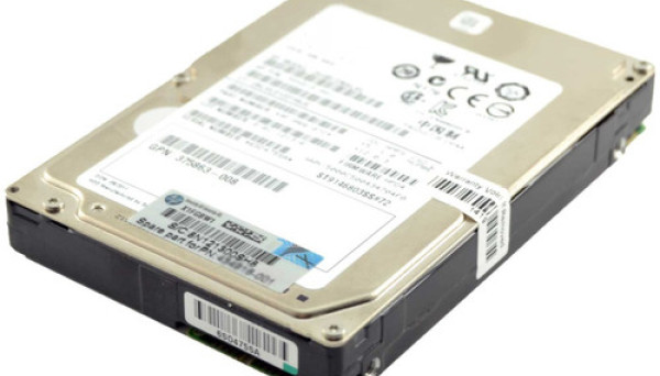 CA07069-B20900BA 2.5 (U300/15K/16Mb) DP SAS 146Gb