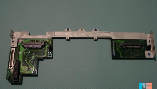0U9580 Board SCSI Backplane Poweredge 1850