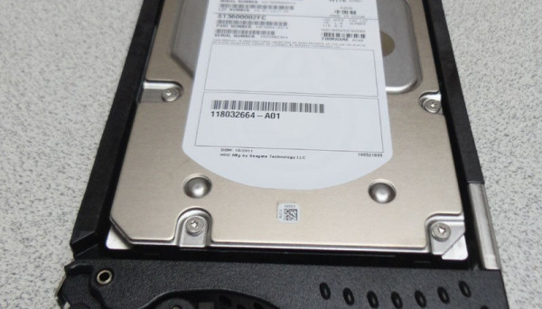 005049116 FC 10000 RPM, 3.5 inch 600 GB,
