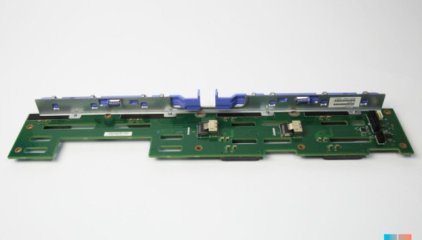 69Y1143 Board x3630 M3 8-Bay Hard Drive Backplane xSeries x3620