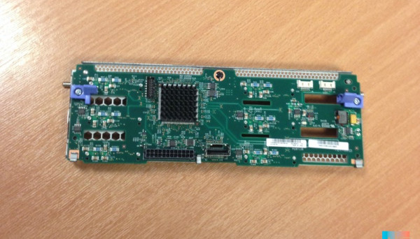 43W5575 Backplane SAS HDD x3650 3.5
