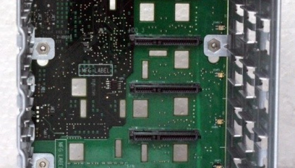 D30693-004 Kit Cage Upgrade 6xSAS/SATA Drive