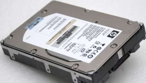 9Z1004-001 300GB 15K FC HDD Cheetah 15K.5
